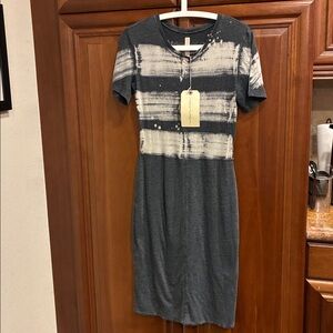 Raquel Allegra painter stripe gray short sleeve dress